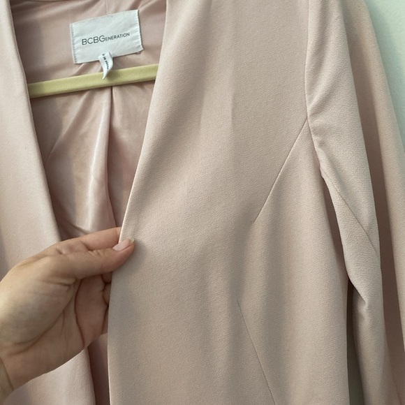 BCBGeneration pink blazer, size extra small, excellent condition - Picture 6 of 7